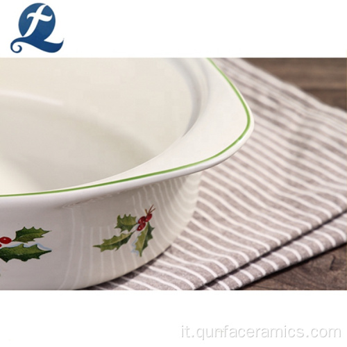 Bakeware in ceramica da cottura in cucina di Natale con manico